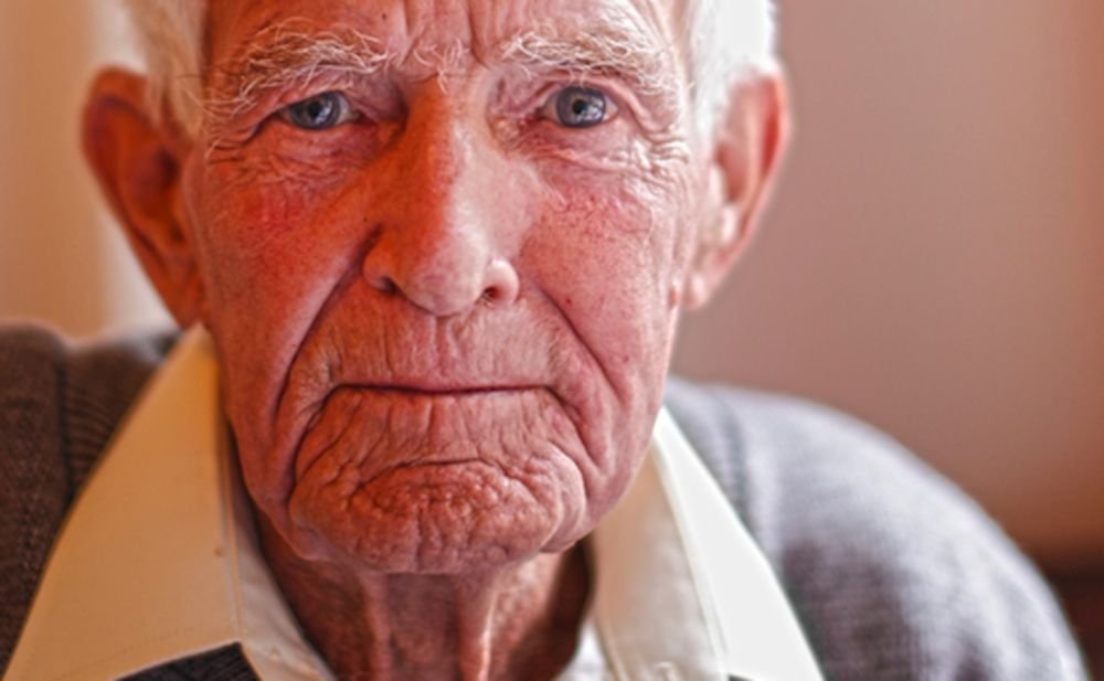 How Old Is Genos in Solo Leveling: The Heros Age Revealed